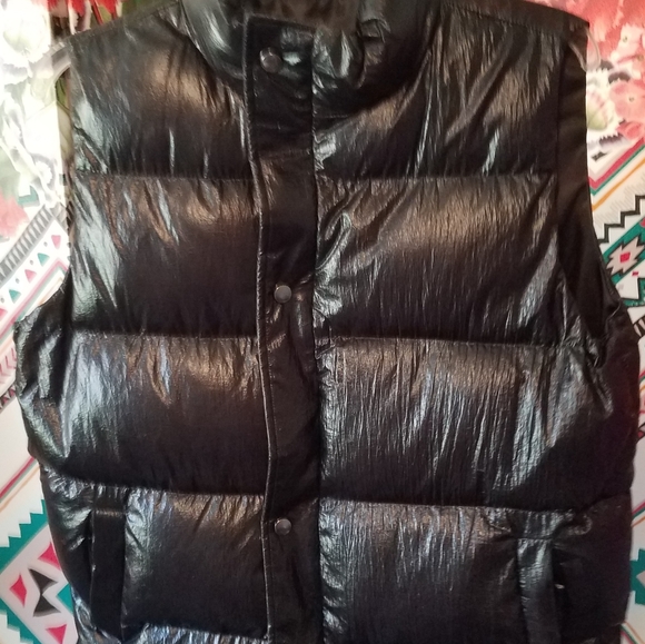 None Jackets & Blazers - NWOT Lightweight puffy vest